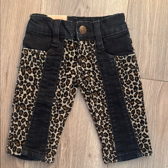 Wrangler Black Jean Jacket and pants with Leopard Accents Size 0-3 months - Picture 8 of 8